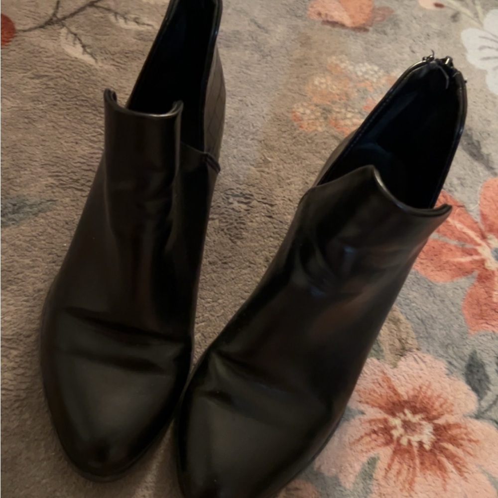 Black Ankle Boots